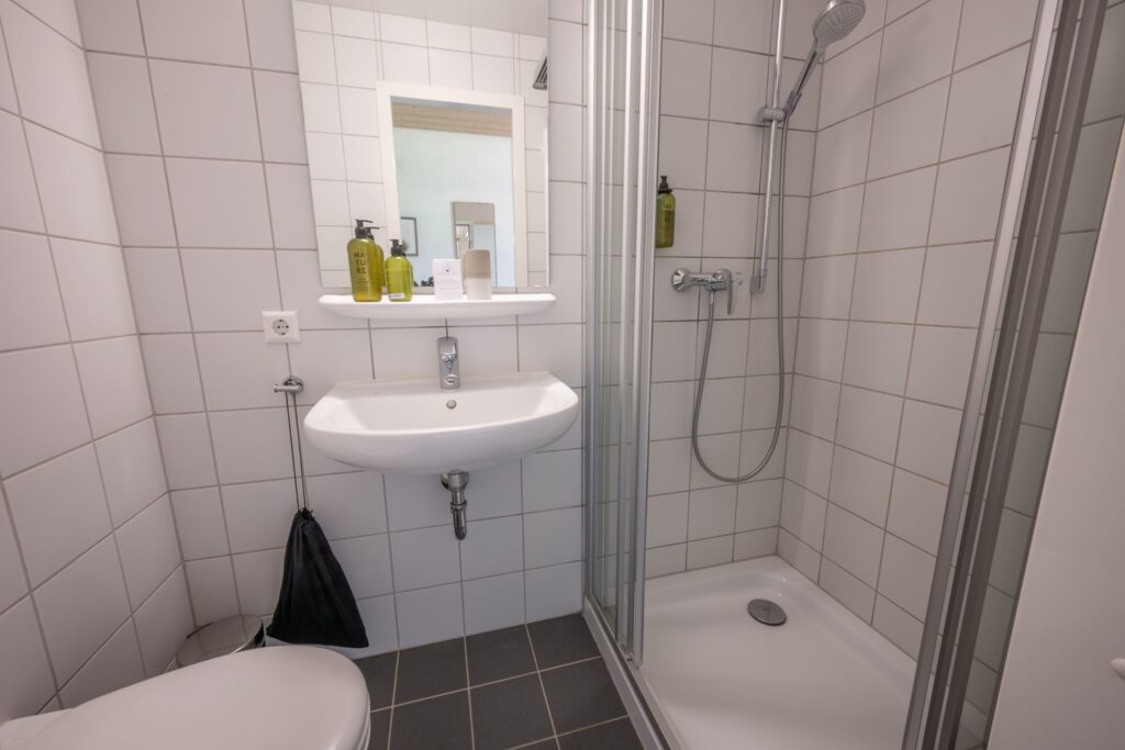 Badezimmer im Mountain Retreat Center
