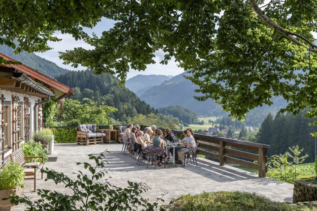 Essen auf der Terrasse im Mountain Retreat Center